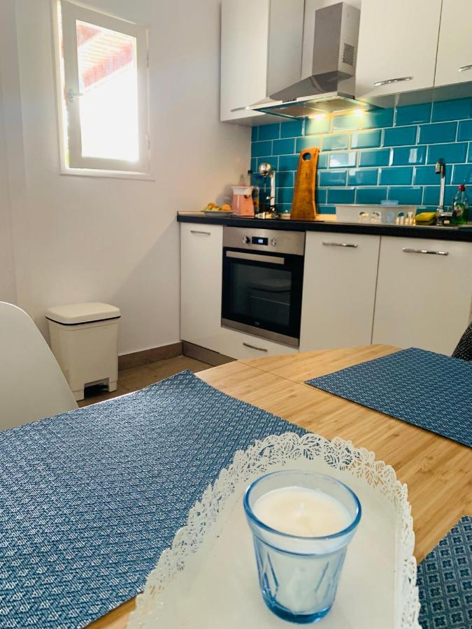 Villa ,,Sea Breeze,, - Home By The Sea Néa Ankhíalos Zewnętrze zdjęcie