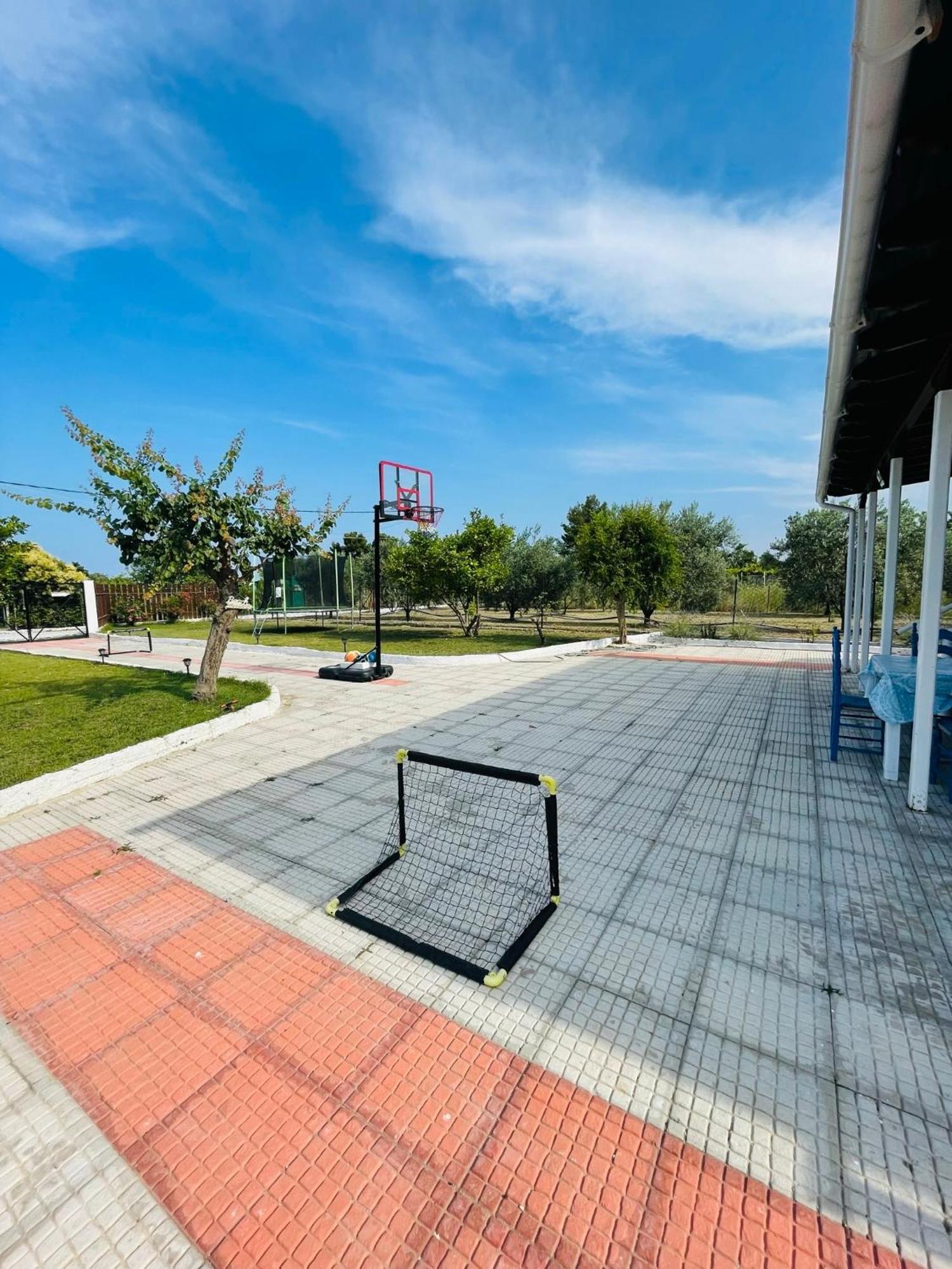 Villa ,,Sea Breeze,, - Home By The Sea Néa Ankhíalos Zewnętrze zdjęcie